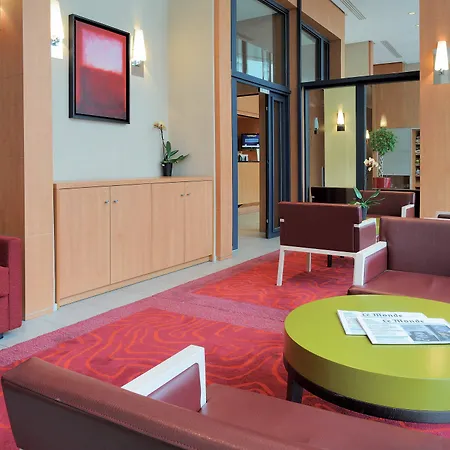 Residhome Colombes Monceau 3*