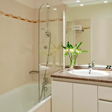Residhome Colombes Monceau Aparthotel