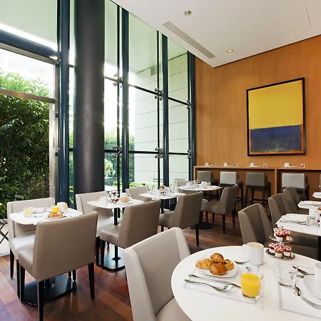 Residhome Colombes Monceau Aparthotel 3*