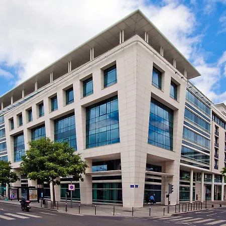 Residhome Colombes Monceau 3*