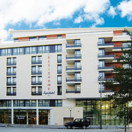 Residhome Colombes Monceau 3* Bois-Colombes
