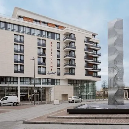 Residhome Colombes Monceau מלון דירות 3*