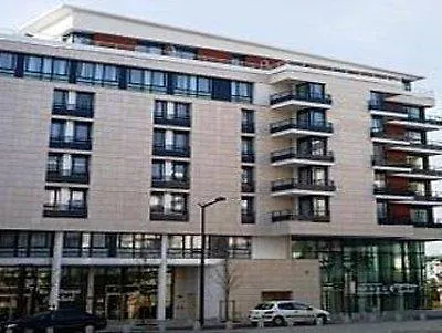 Residhome Colombes Monceau 3*