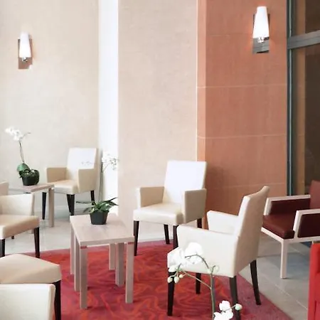 מלון דירות Residhome Colombes Monceau 3*